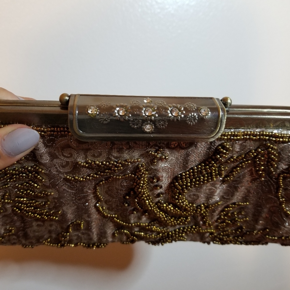 Beaded Clutch - Picture 2 of 3